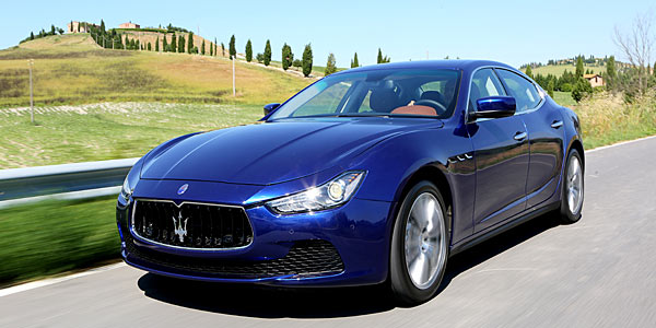 Maserati wertet Quattroporte und Ghilibi auf