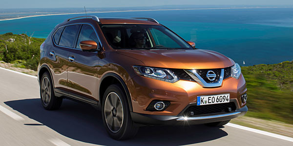 Nissan X-Trail jetzt auch als Benziner