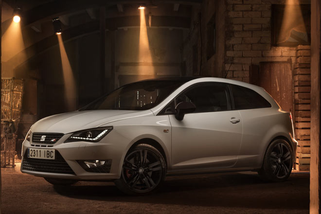 Der Seat Ibiza Cupra, seit dem letzten Facelift vorbergehend verschollen, meldet sich zur IAA zurck. Wichtigste Neuheit ist der 1,8 TSI mit nun 192 PS und 320 Nm