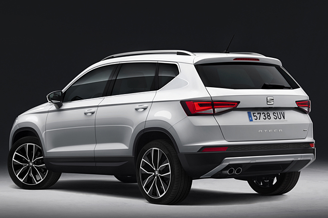 Zurück zum Ateca, den wir auch noch in weiß vorführen können. Dass das Auto ein Erfolg wird, ist nicht schwer vorauszusagen