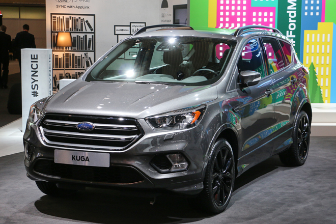 ... das Xenon-Licht wird verbessert, aber Voll-LED-Scheinwerfer gibt es nicht. Schade: Weiter aufgesetzte Waschd�sen