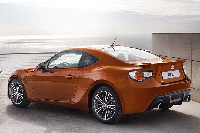 Optisch ist das Facelift zweifellos ein Fortschritt, ein richtig schönes Auto wird der GT86 aber nicht mehr