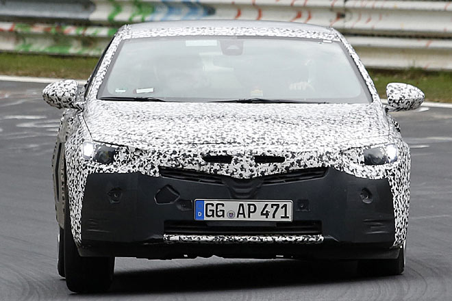 Opel testet den n�chsten Insignia auf dem N�rburgring