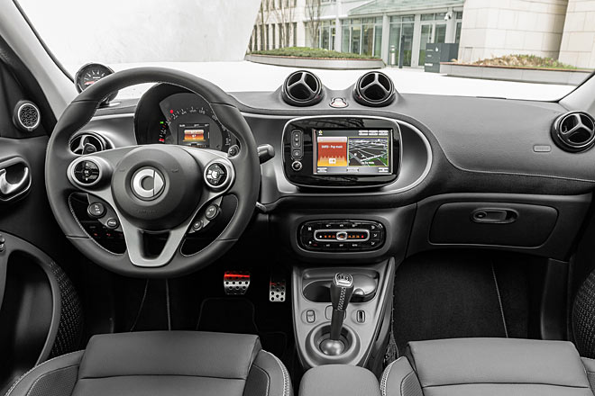 Und noch ein Blick nach innen, hier in der nochmals 3.000 Euro teureren Xclusive-Version