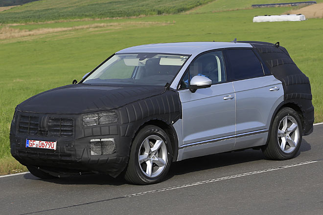 Konzept und Positionierung bleiben gleich, das Design wird überschaubar weiterentwickelt. Neu ist vor allem der ausgeprägte &raquo;Hüftschwung&laquo; über dem hinteren Radhaus