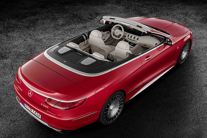 Und nochmal das Mercedes-Maybach S 650 Cabriolet in schöner Perspektive