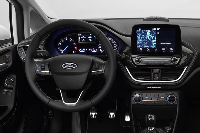 Auch die Klimabedieneinheit und die Instrumentierung mit 2,4-Zoll-Bordcomputer hat gewonnen