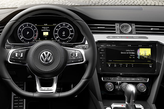 Die Digitalinstrumentierung und das gro�e 9,2-Zoll-Navi kosten extra, die Klimaautomatik versteht sich auch im Arteon nicht auf separat steuerbare Luftverteilung