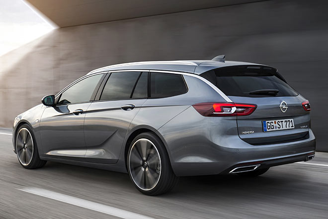 Zum Vergleich der normale Insignia Sports Tourer