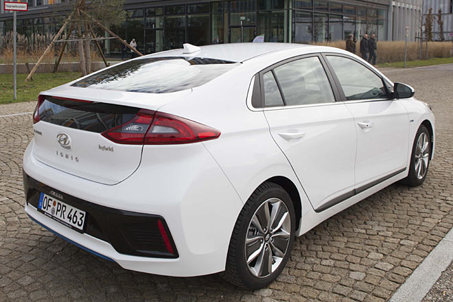 &ndash; Derzeit keine Bildunterschrift verfügbar &ndash;