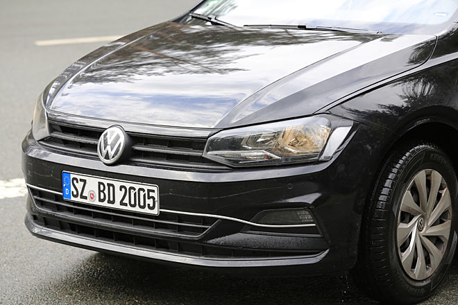 Erstaunlich, dass VW auf einen Hinguck-Effekt verzichtet, zumal die Taktik bei Passat, Golf, Touran oder Tiguan ganz anders war