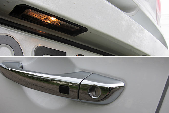 Kennzeichenbeleuchtung (und Innenlicht) muss ohne LED auskommen. Sch�ne T�rgriffe mit nicht abgedecktem Schloss und sichtbarer Keyless-Taste &ndash; ber�hrungsloses �ffnen ist nicht vorgesehen