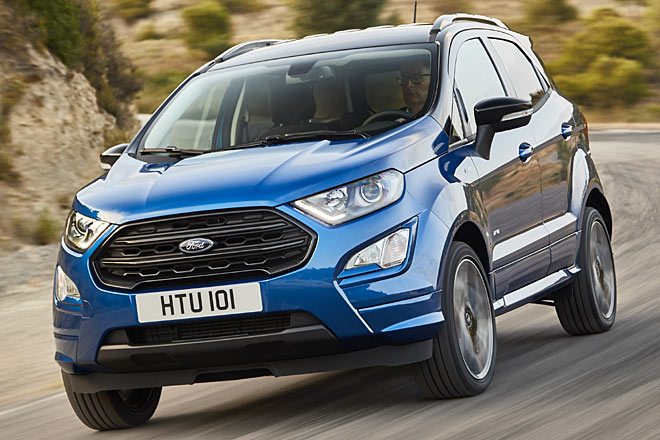 Die Blinker werden zu den Nebelleuchten ausgelagert und weit außen platziert