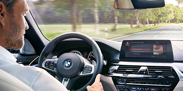 BMW und Mini bringen Alexa in alle Modelle