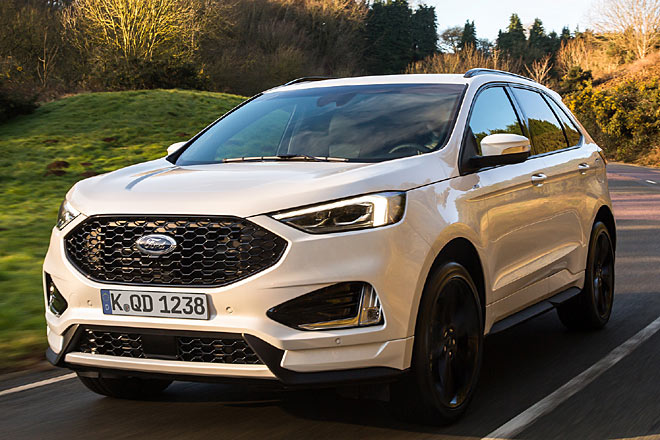 Schon nach rund zwei Jahren erhält der Ford Edge im Herbst 2018 ein Facelift. Merkmale sind der veränderte Kühlergrill und die kraftvollere Schürze