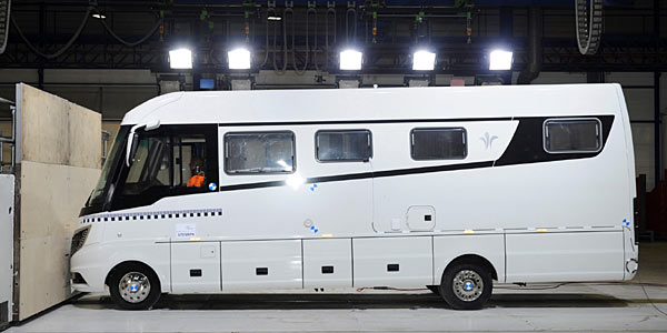 Erstes Luxus-Wohnmobil mit Airbags