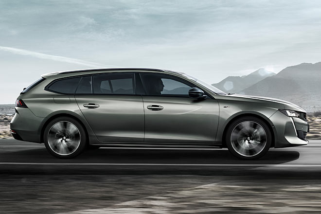 Fließend gezeichnete Flanke ohne Sperenzchen