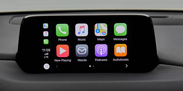 Mazda führt Apple CarPlay und Android Auto ein