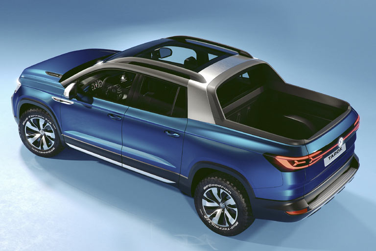 VW zeigt in Brasilien den Tarok Concept. Es handelt sich um einen Pickup der Fünf-Meter-Klasse, der anders als der etwa 20 Zentimeter längere Amarok auf dem MQB-Baukasten basiert