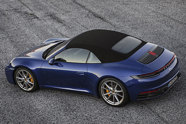 Vorübergehend geschlossen: Zieht Regen auf, schließt das Dach in zwölf Sekunden