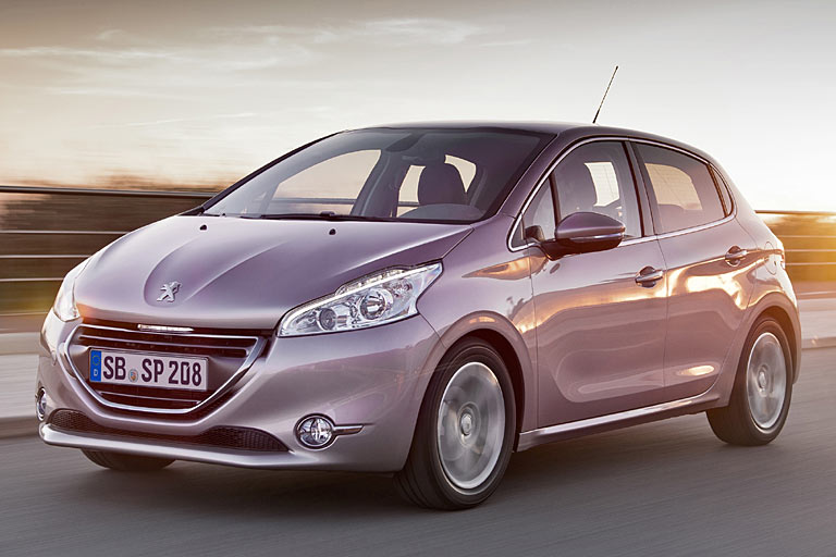 Damit wirkt der kleine Franzose viel wertiger als das auslaufende Modell