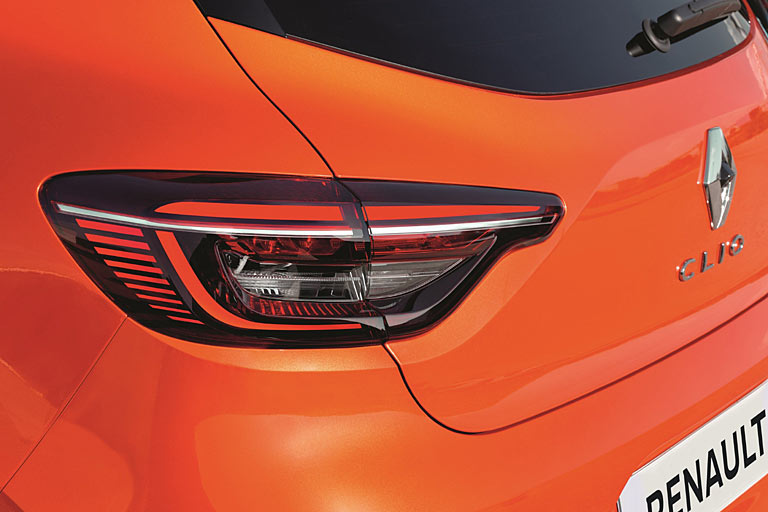 Renault verspricht Voll-LED-Rückleuchten als Serienumfang &ndash; das hat keiner der Mitbewerber