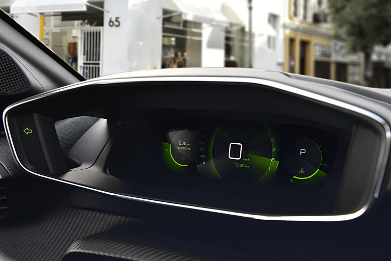 Das Kombiinstrument ist nun digital ausgeführt