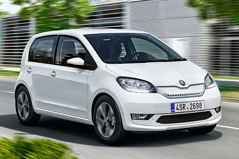 Škoda elektrifiziert den Citigo. MIt 83 PS Leistung und 130 km/H Höchstgeschwindigkeit empfiehlt sich der erste E-Škoda als Stadtauto