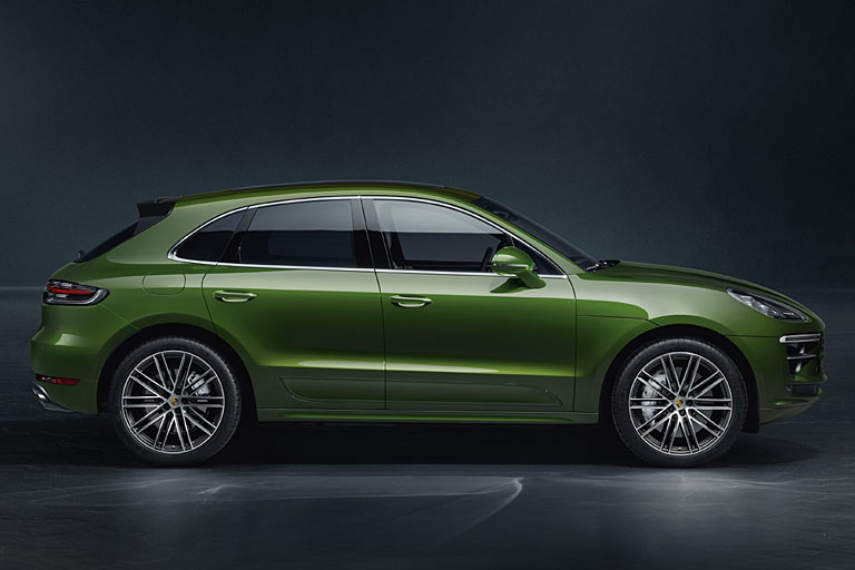 Porsche erweitert die Macan-Baureihe wieder um den Turbo. Das neue Topmodell leistet 440 PS und schafft 270 km/h