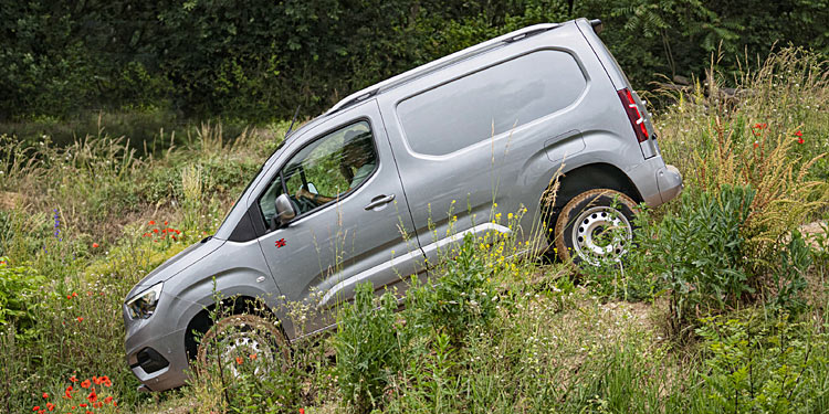 Opel Combo Cargo kommt als Allradler