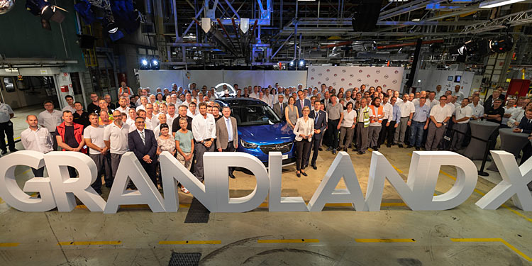 Opel nimmt Fertigung in Eisenach wieder auf