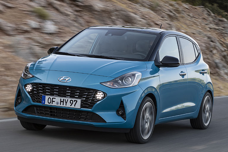 Gestatten, Hyundai i10, dritte Generation, 2019. Der Kleinstwagen wird bei unveränderter Länge etwas breiter und flacher