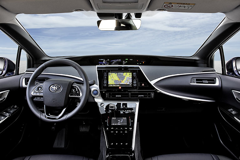 Das Interieur des Mirai I ist ... eine Zumutung