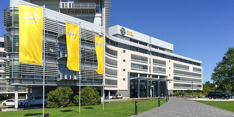 Opel baut weitere Stellen ab