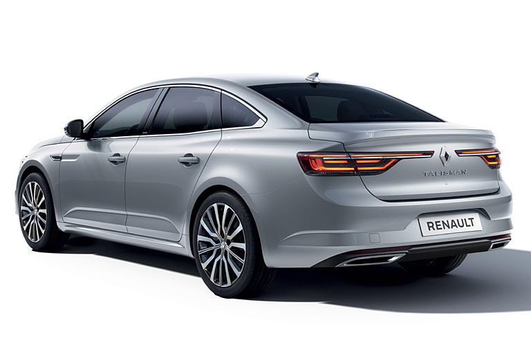 Nur die Chromleisten und die neue Signatur in den Rückleuchten inklusive dynamischem Blinker kennzeichnen das Facelift-Heck. Die Modellpflege betrifft natürlich auch den Kombi alias Grandtour, insoweit liegen jedoch noch keine Bilder vor