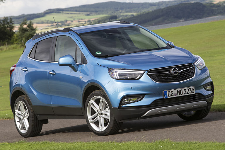 Auch vorne macht das neue Modell wesentlich mehr her als der Vorgänger, der nie hässlich, aber auch nie gelungen wirkte