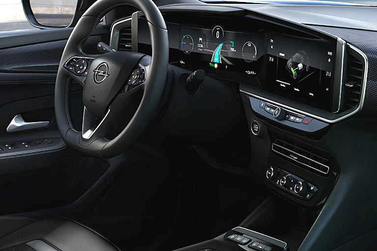 Vorbildlich: Wichtige Bedienfunktionen hat Opel weiterhin mittels klassischer Tasten und Drehregler ausgeführt