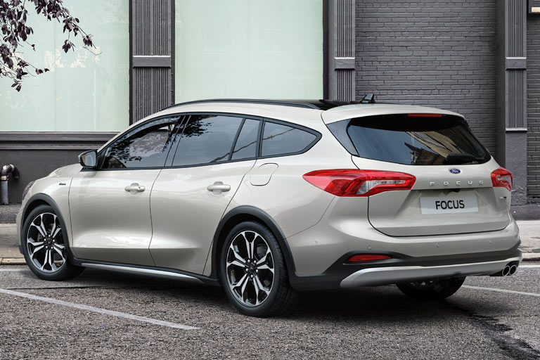 Ford verkauft den Focus jetzt auch mit einem Mild-Hybrid-System (48V-RSG). Äußerlich ist das abgesehen vom Schildchen nicht erkennbar