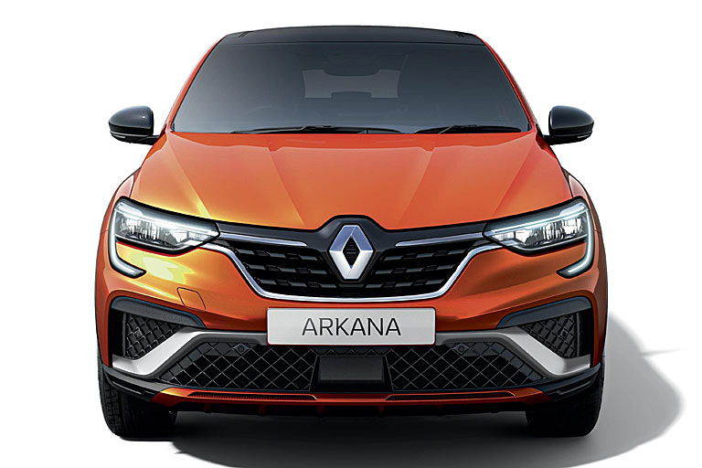 An der Front trägt der in Südkorea gebaute Arkana das typische Renault-Familiengesicht. Auffällig ist die große Sensorik-Einheit in der Frontschürze