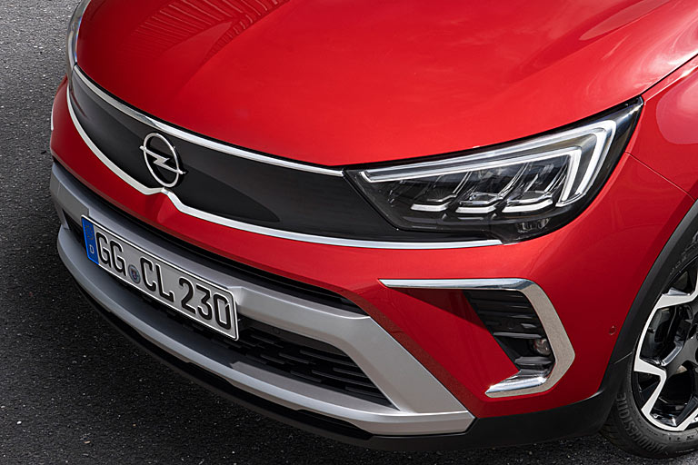 Prinzipiell ist der neue Look nicht verkehrt. Ihn aber trotz nur bedingt möglicher Variationen gleich zum Standard für das ganze Jahrzehnt auszurufen, erscheint mutig