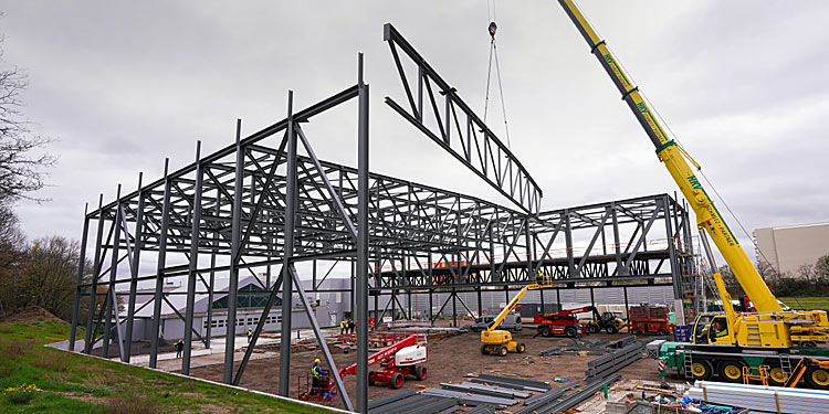 Ford baut neue Crash-Testanlage in Köln