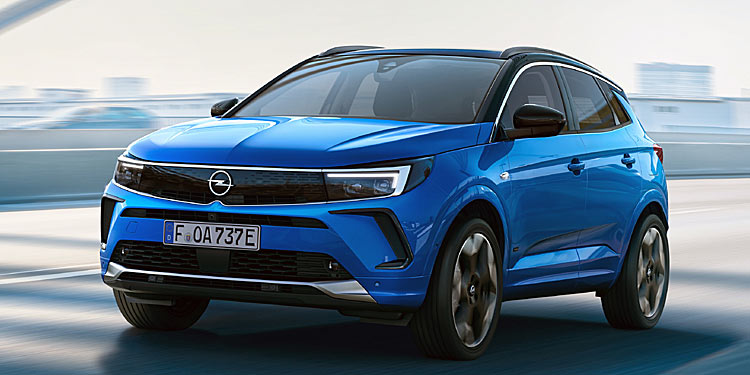 Opel Grandland: Mit anderen Augen durch die Nacht