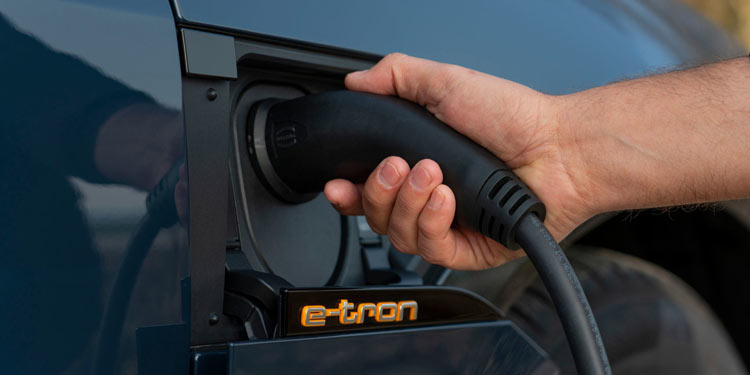 Audi e-tron: Mehr Reichweite für Bestandsmodelle