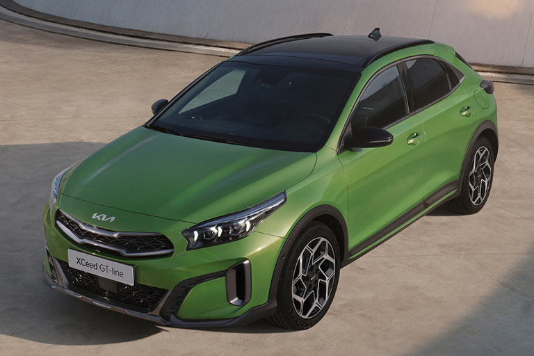 Wichtigste Neuerung ist die Einführung eines GT-Line-Modells, das so aussieht. Die innen neue Scheinwerferform tragen alle Varianten