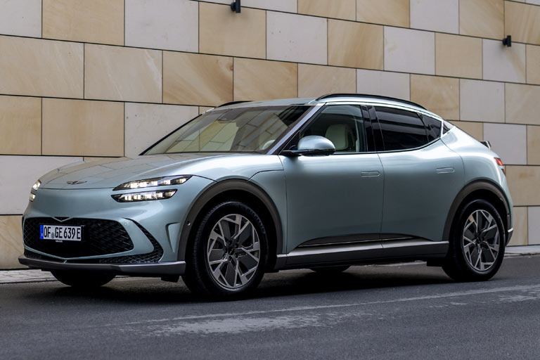 Zum neuen Modelljahr 2023 erhält der Genesis GV60 als erstes Auto weltweit eine Gesichtserkennung zur schlüssellosen Fahrzeugöffnung