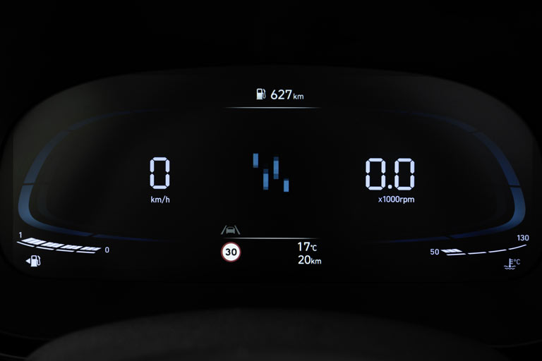 ... sich hier arg schlicht präsentiert und zu dem Hyundai noch keine Details mitgeteilt hat