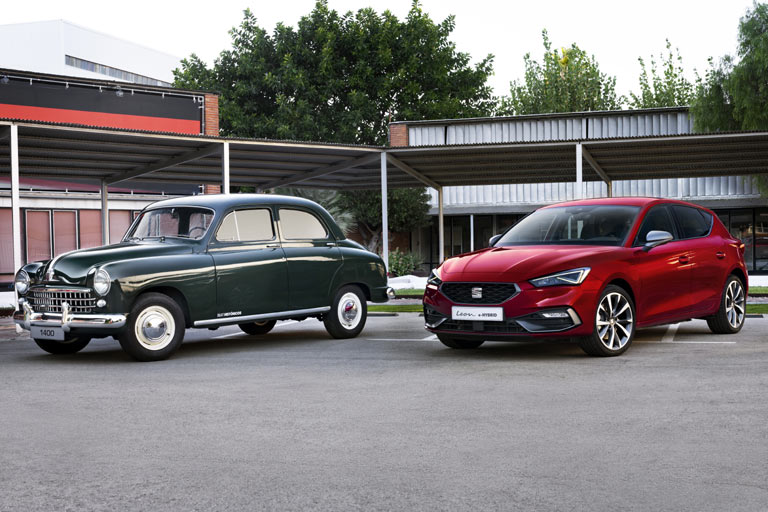 Im November 1953 startete Seat die Produktion mit dem Modell 1400. Das Außendesign mit abgerundetem Heck &raquo;