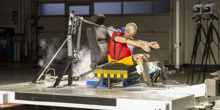 Gurt-Adapter für Schwangere sind kontraproduktiv