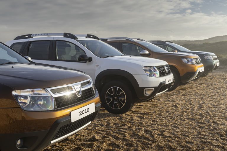 2010 erschien der erste Duster, seither wurden 2,2 Millionen Exemplare in Rumänien gebaut. Das Auto war nie &raquo;Premium&laquo; und wollte dies auch nie sein, aber es war immer sein weniges Geld wert