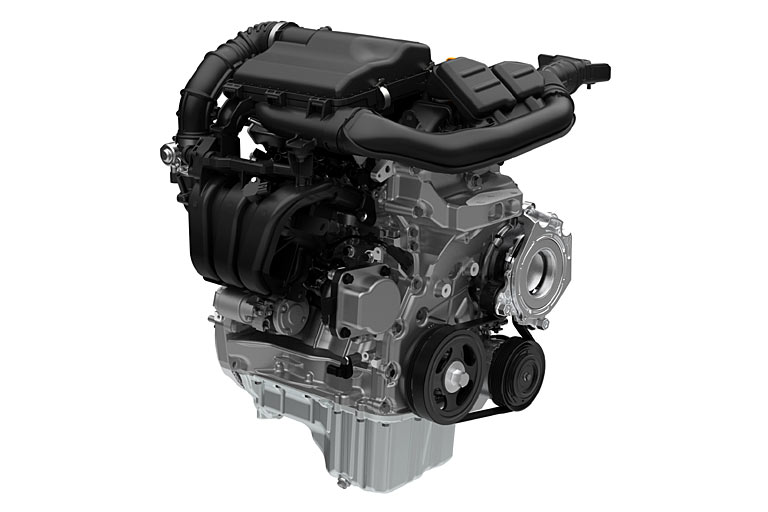 Suzuki hat nur diesen einen Motor im Angebot: Drei Zylinder und 1,2 Liter Hubraum klein, 83 PS schwach und mit nur fünf Gängen gekoppelt. Cool: Auch das neue Modell wird es optional mit Allradantrieb geben 